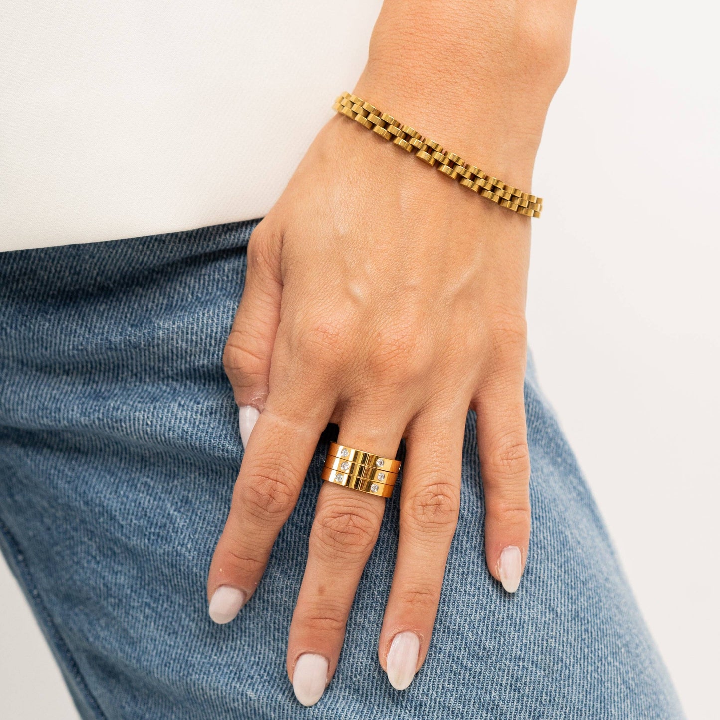 Dainty Royal Bracelet