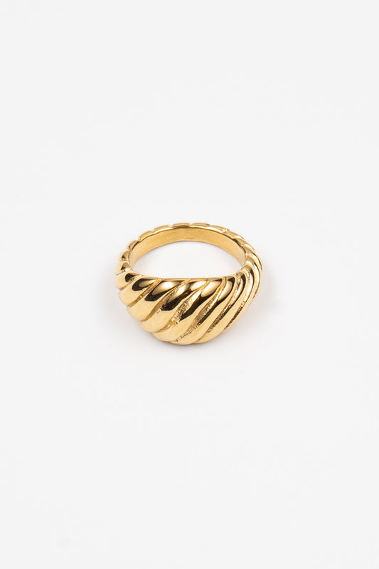 Twisted Ring